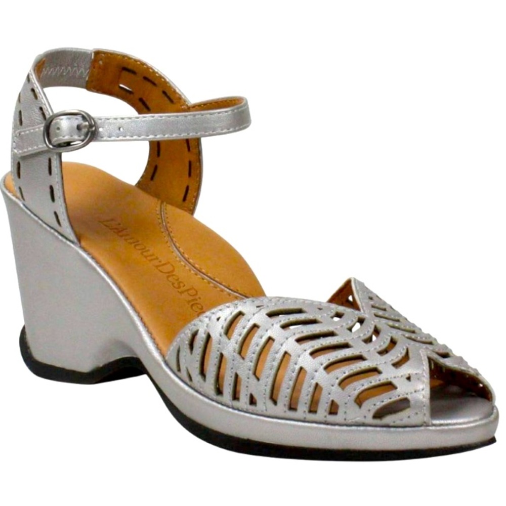 Women's Silver Cutout Ankle-Strap Sandal